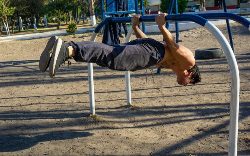 Comment faire un back lever et progresser rapidement ?