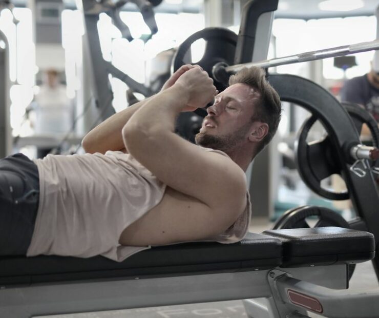 Comment casser un plateau en musculation : 8 leviers pour relancer vos progrès